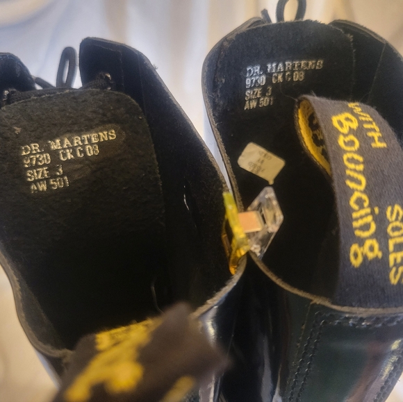 RARE authentic 90s vintage Dr Martens 20 eyelet knee patent leather boots 3/5 - Picture 13 of 16